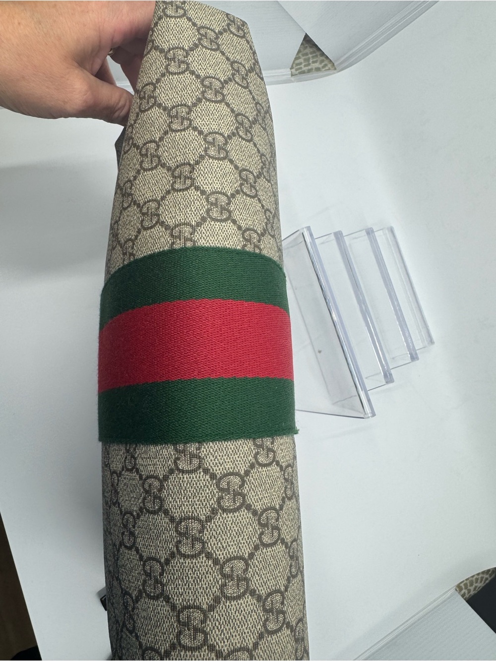 Gucci Beige GG Supreme Canvas Messenger with Green and Red Web Stripe - Picture 7 of 11